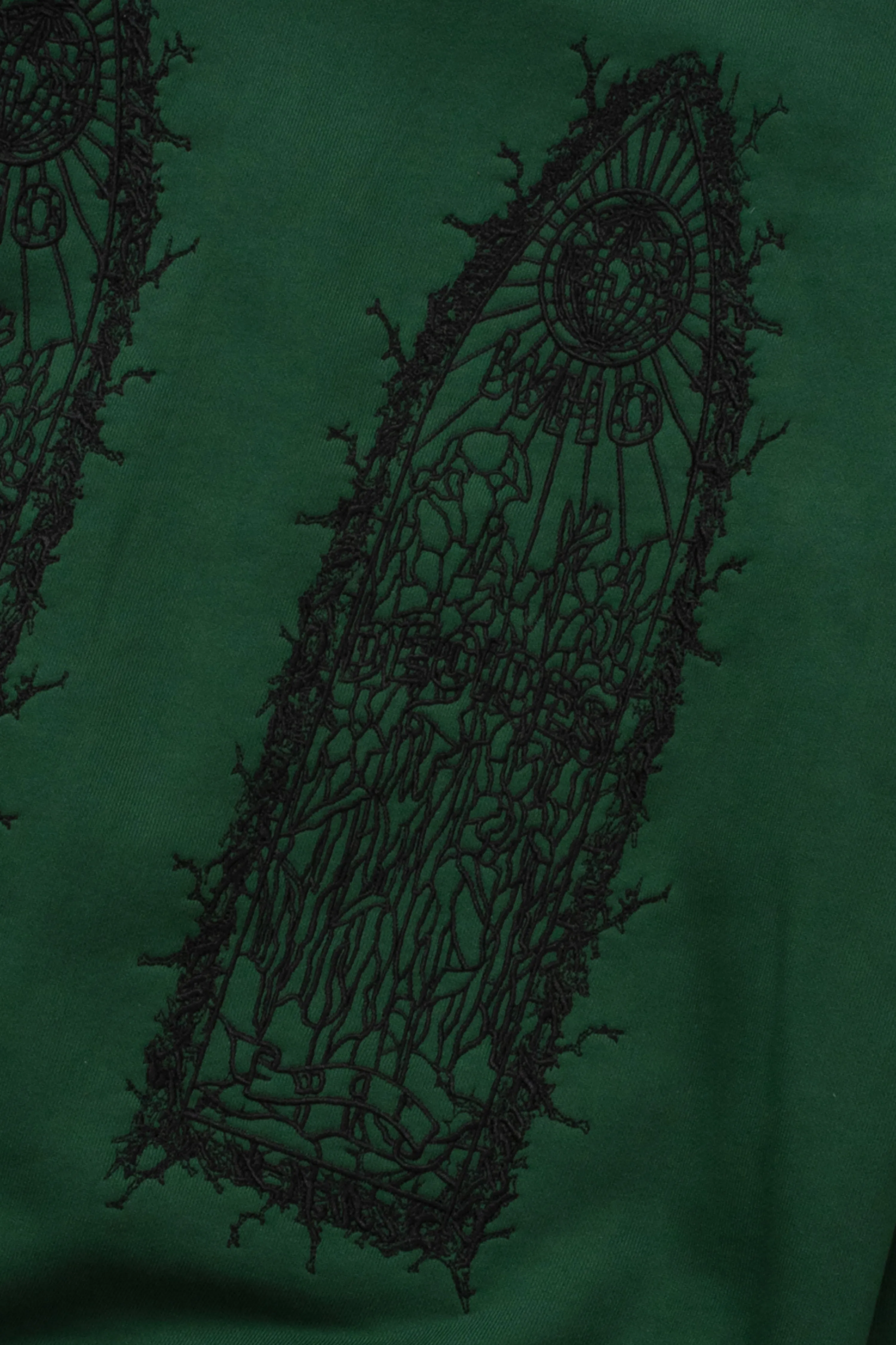 THORNED PULLOVER