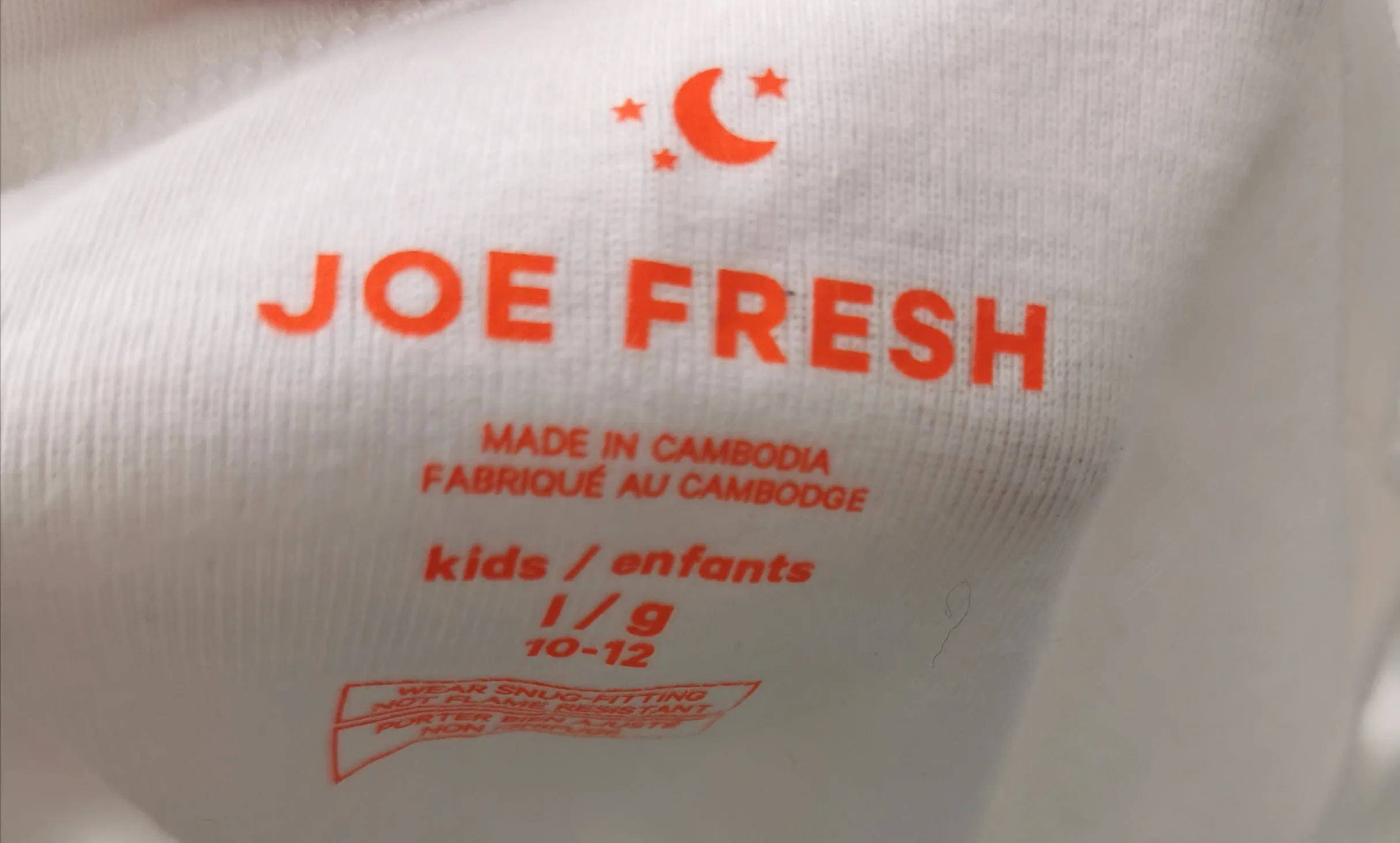 UNISEX SIZE LARGE (10/12 YEARS) - JOE FRESH, Soft Graphic Sleep Top NWT B35