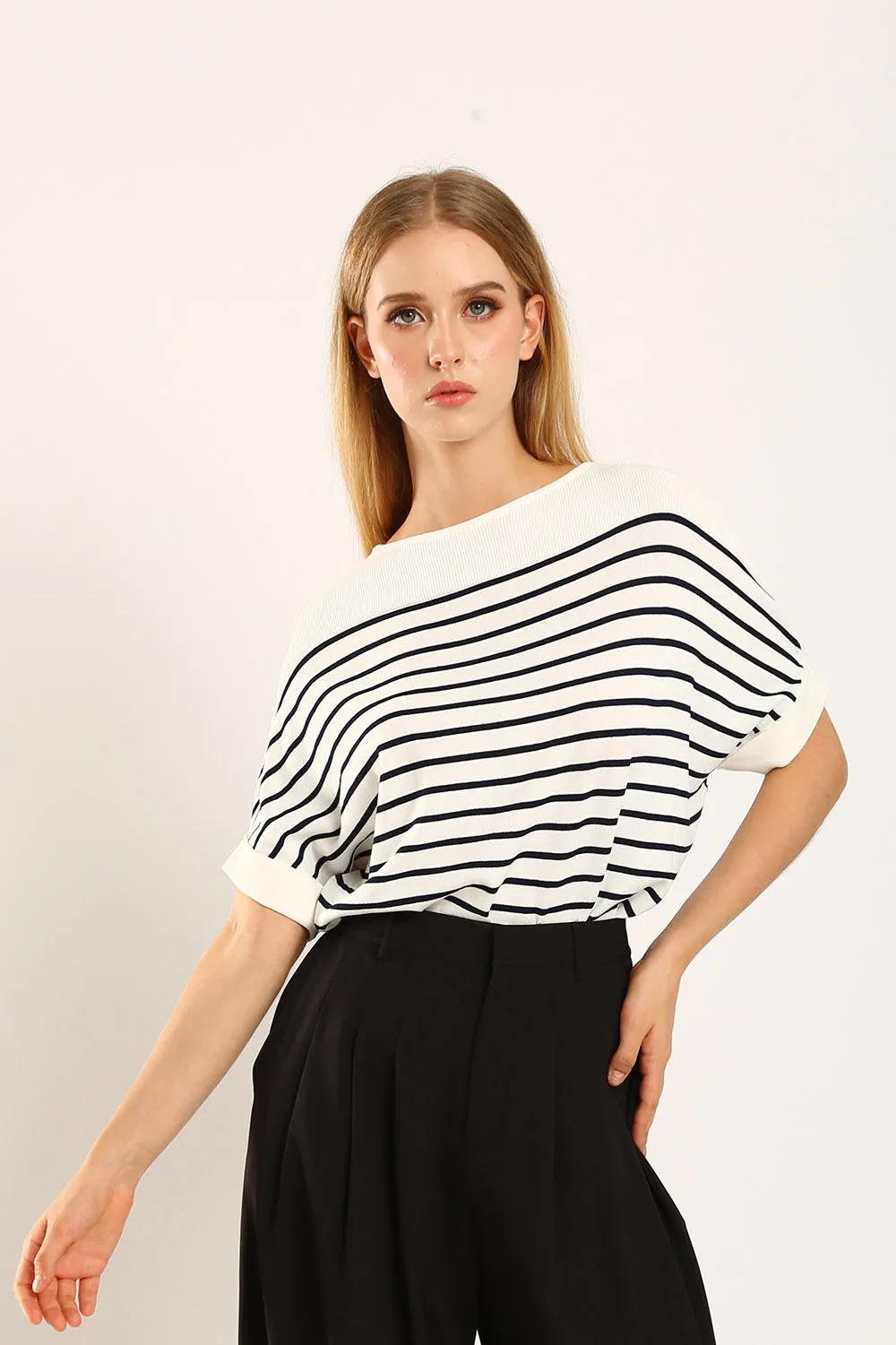 Valeina Contrast Knit Top in White