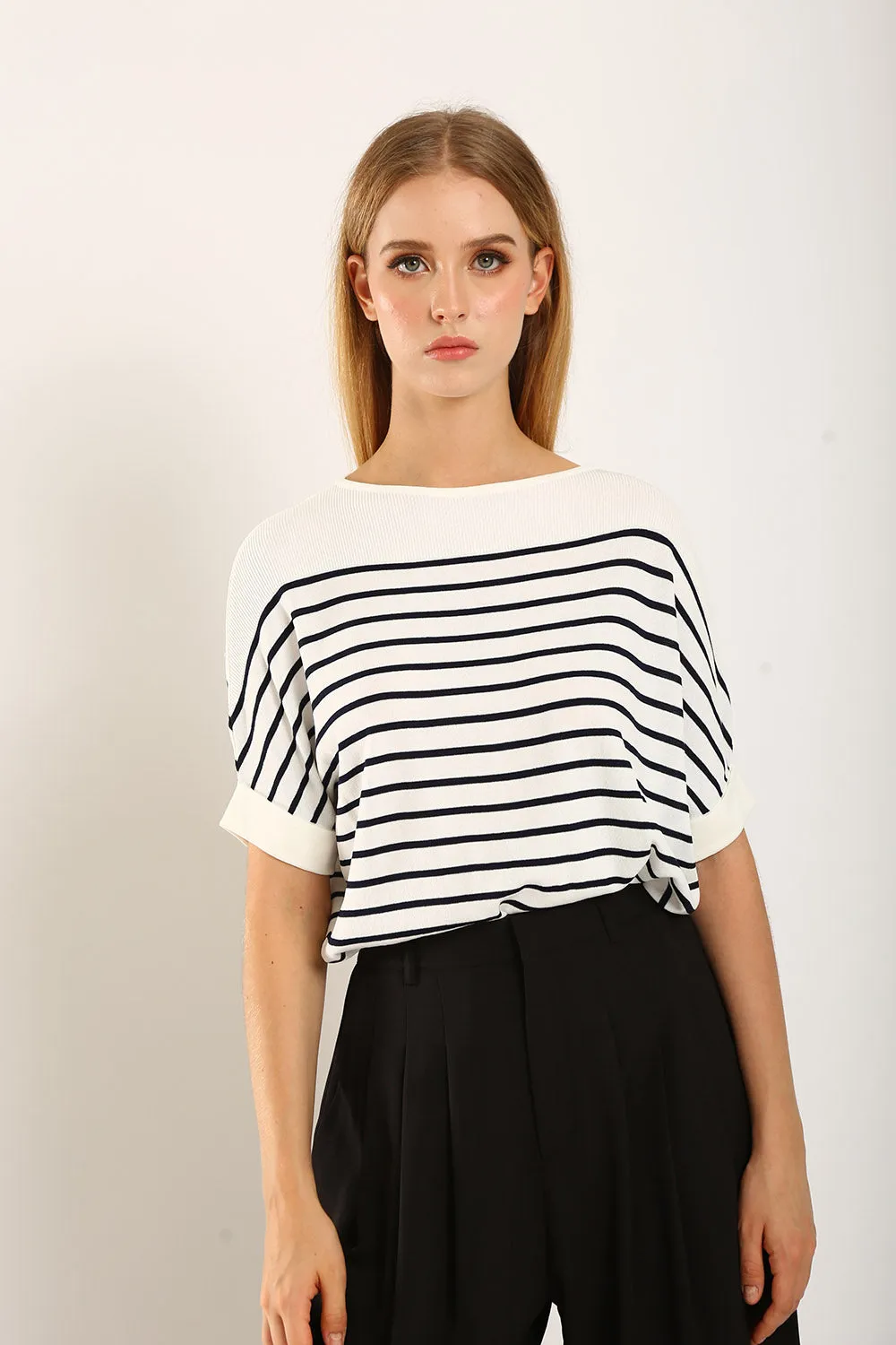 Valeina Contrast Knit Top in White