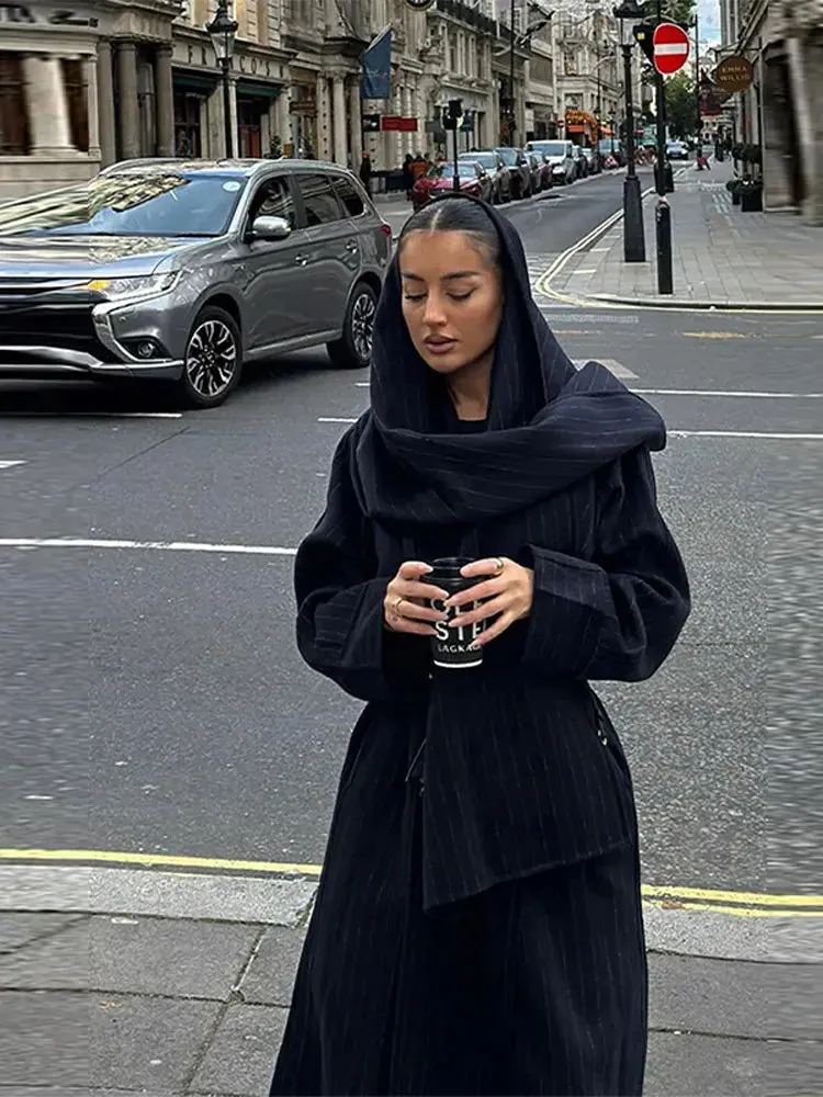 Vintage striped trench coat for women - Comfortable and versatile