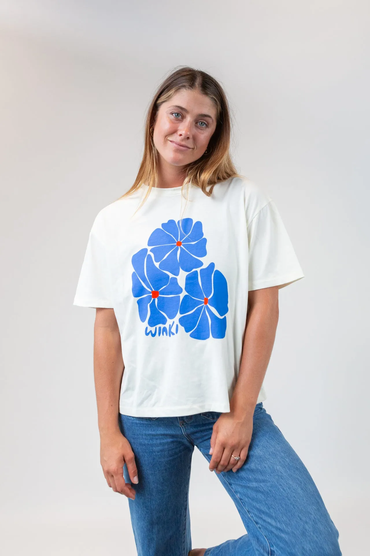 Winki Tee