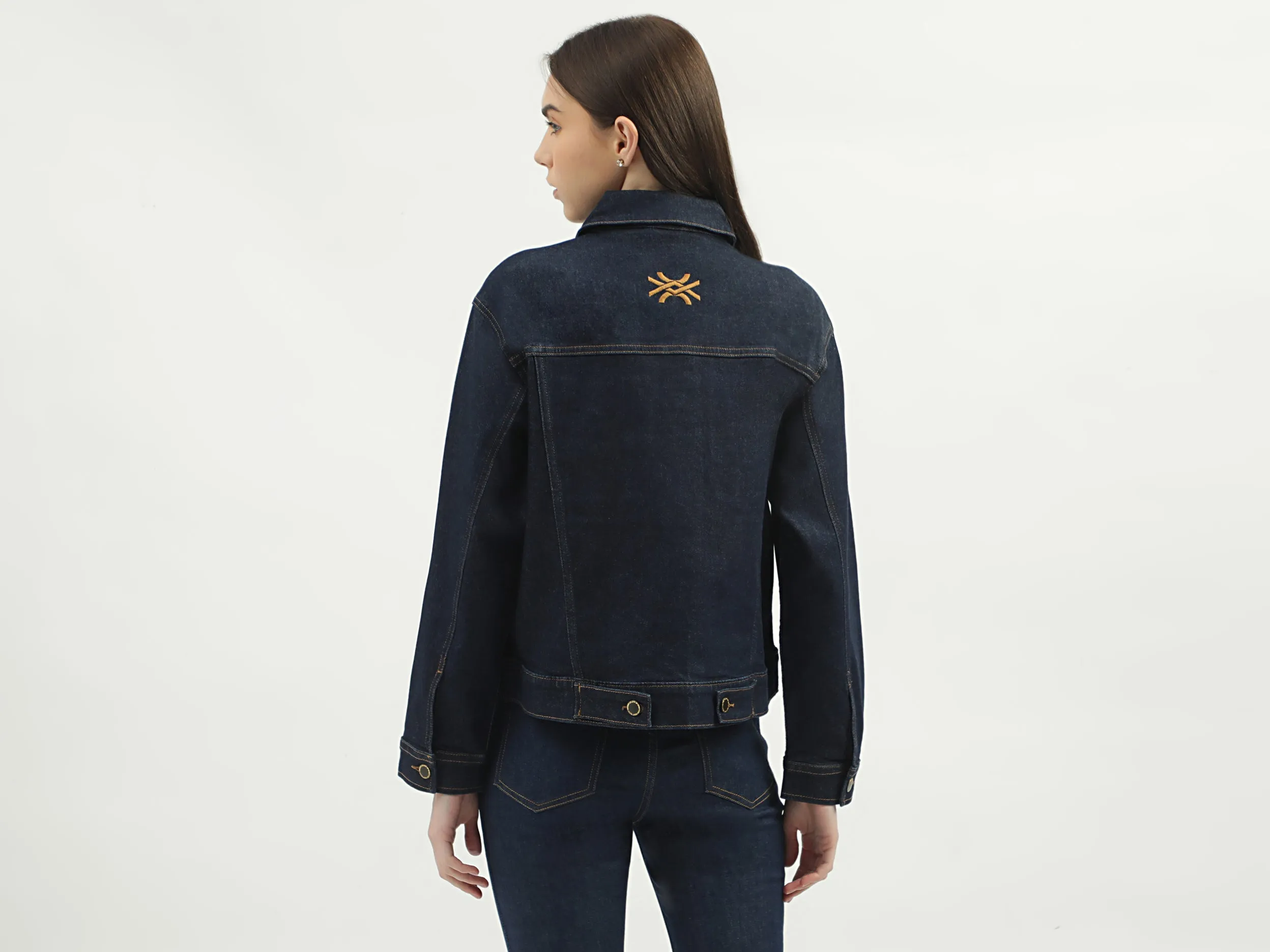Women's Regular Fit Spread Collar Solid Jackets